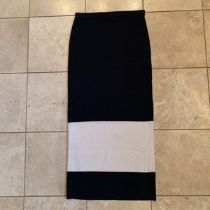 Navy/Winter White wool ribbed maxi skirt